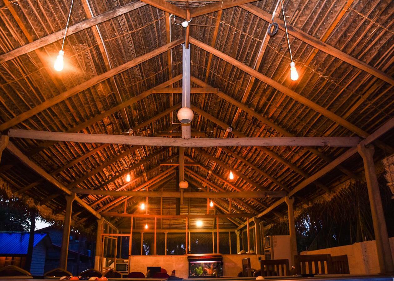 Trinco Relax Hut Hotel Trincomalee Kültér fotó